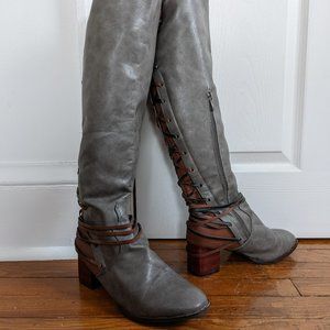 Knee-high grey pleather boots with rawhide laces, size 39